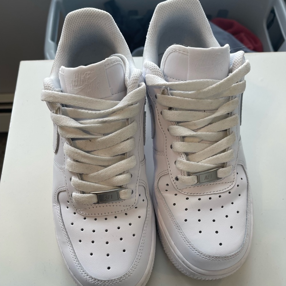 Air Forces - image 1